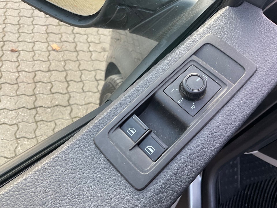 VW Transporter 2,0 TDi 150 Autotransporter DSG 2d