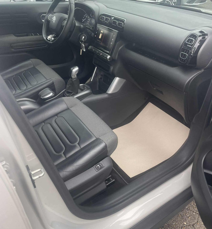 Citroën C3 Aircross 1,2 PureTech 110 Shine Exclusive 5d