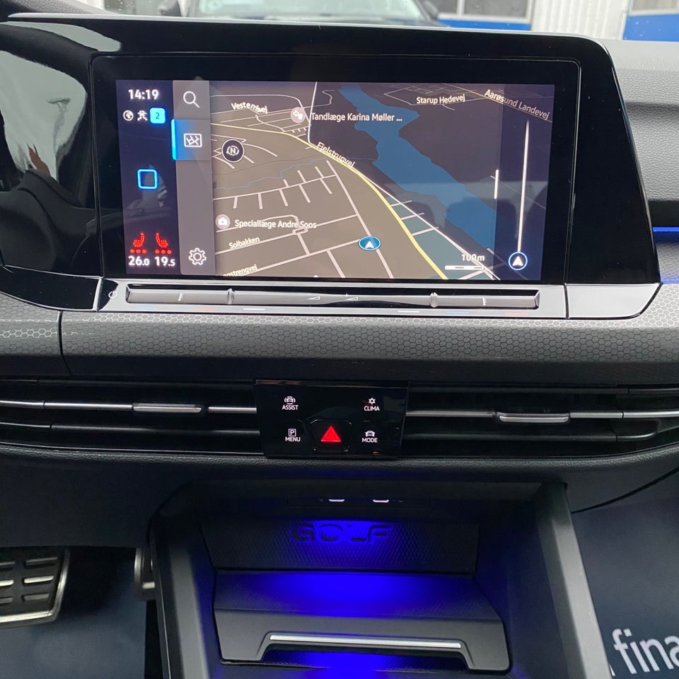 VW Golf VIII 1,4 GTE DSG 5d