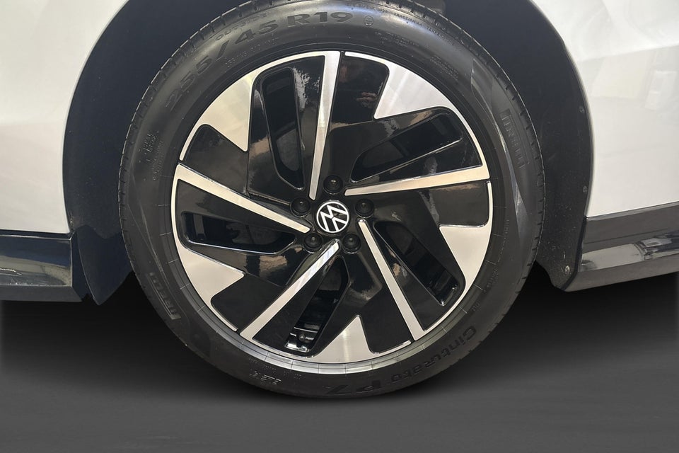 VW ID.7 77 Style+ Tourer 5d