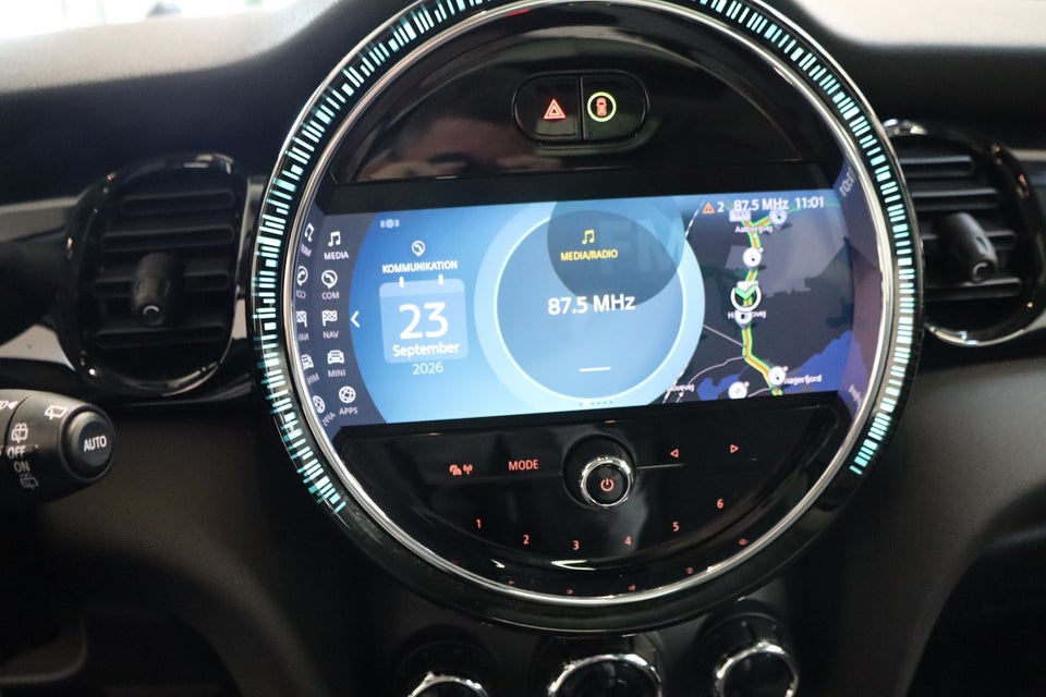 MINI Cooper SE Edition Premium Plus 3d