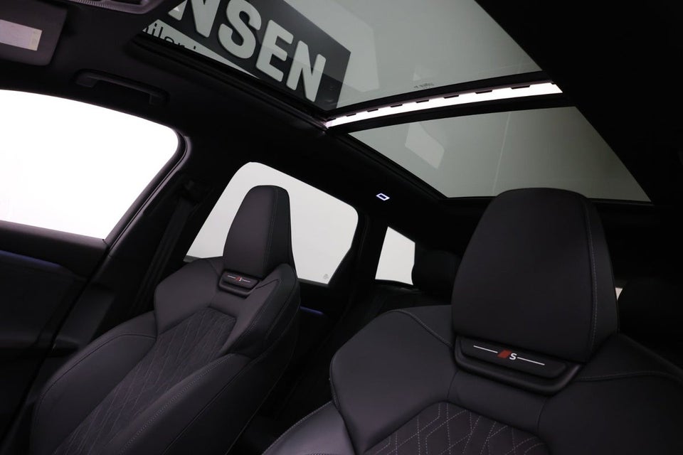 Audi Q6 e-tron S-line quattro 5d