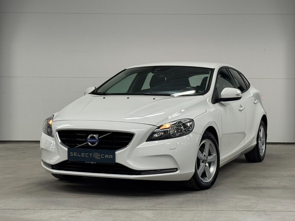 Volvo V40 1,6 D2 115 Drive-E 5d