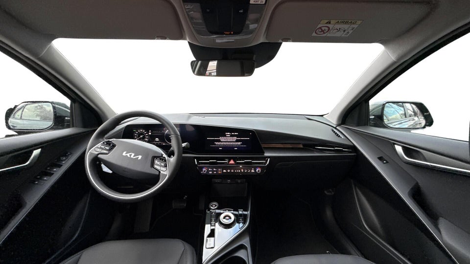 Kia Niro 64 EV Prestige 5d