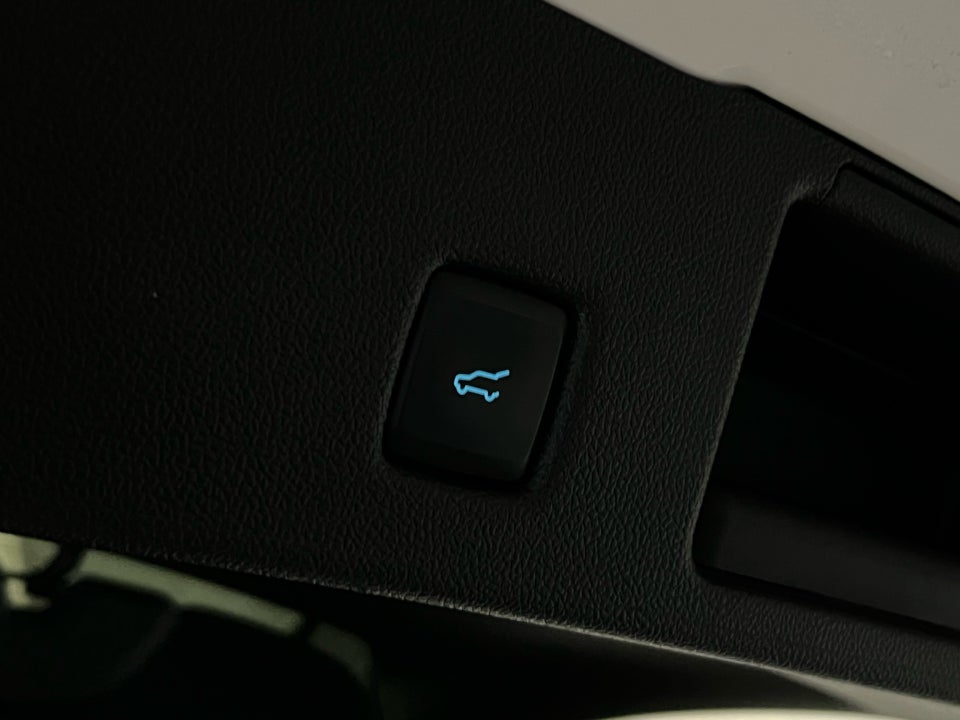 Ford Kuga 2,5 PHEV ST-Line X CVT 5d