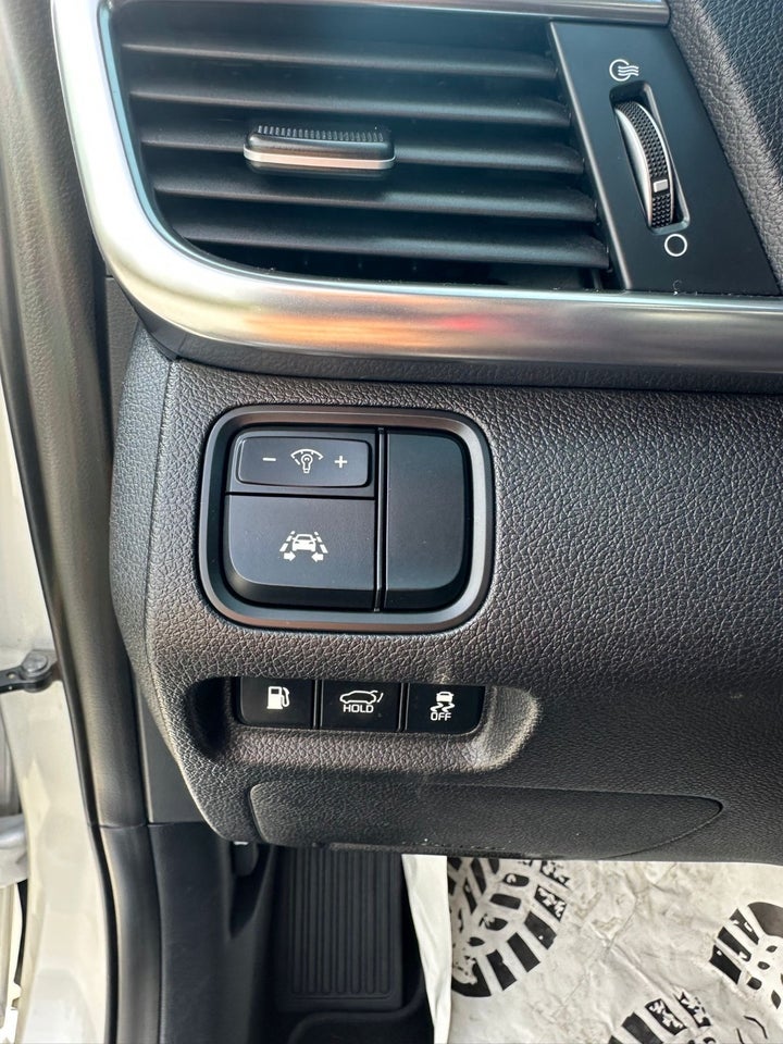 Kia Optima 1,7 CRDi 141 Advance SW 5d