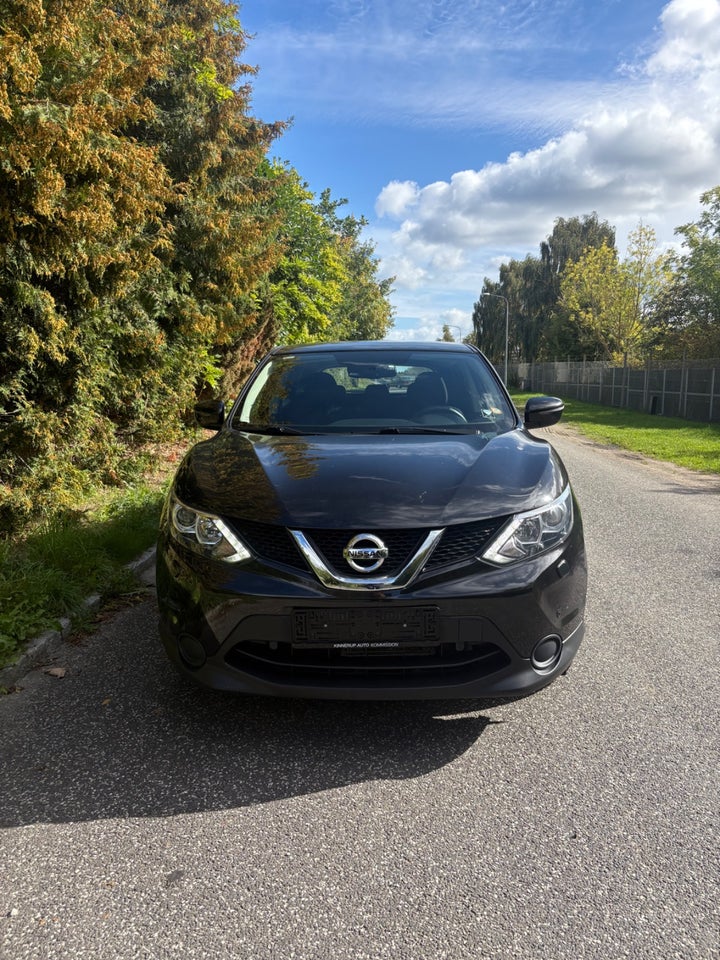 Nissan Qashqai 1,6 Dig-T 163 Acenta 5d