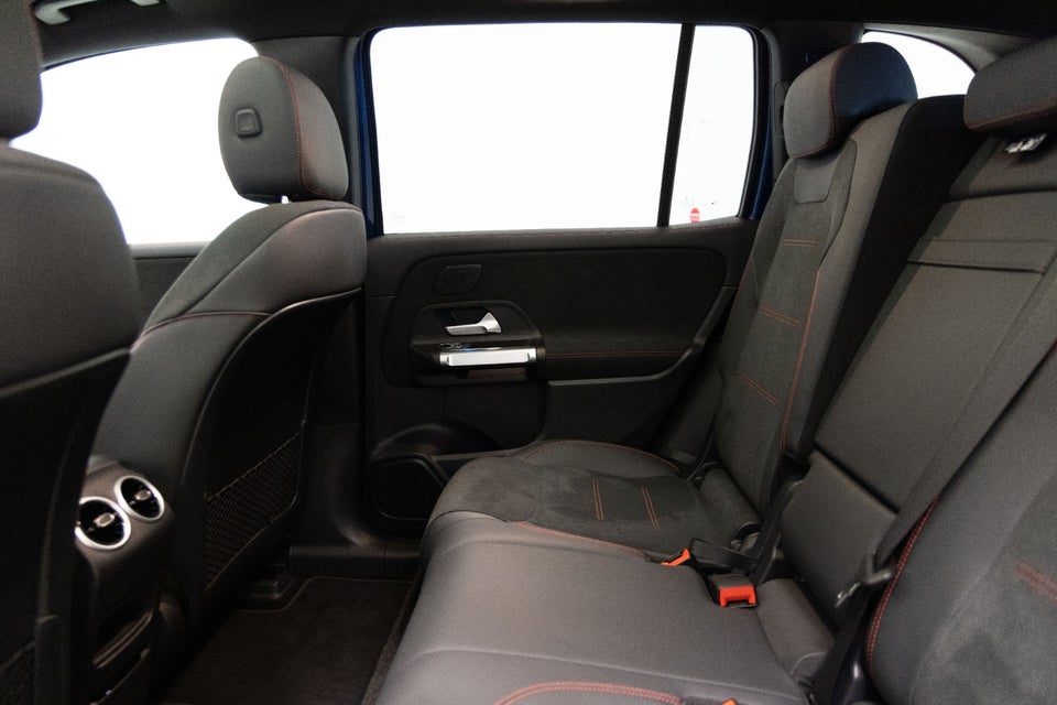 Mercedes EQB250+ AMG Advance Plus 7prs 5d