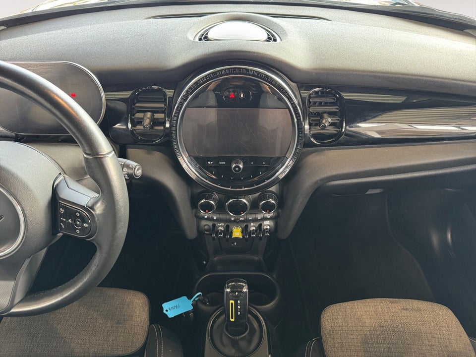 MINI Cooper SE Classic 3d