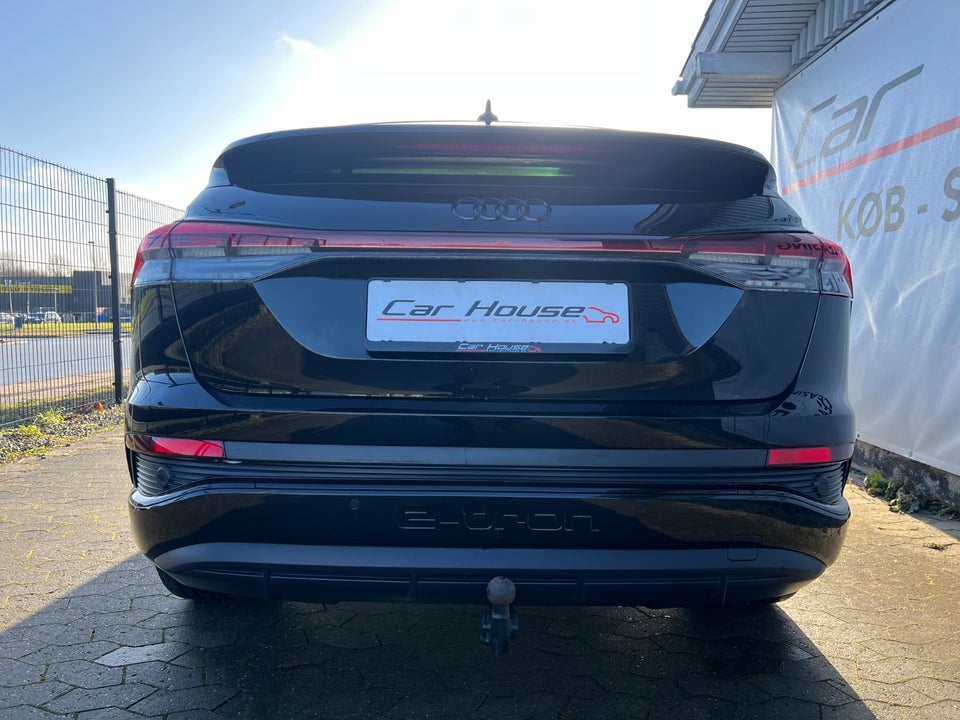 Audi Q4 e-tron 40 Attitude S-line Sportback 5d