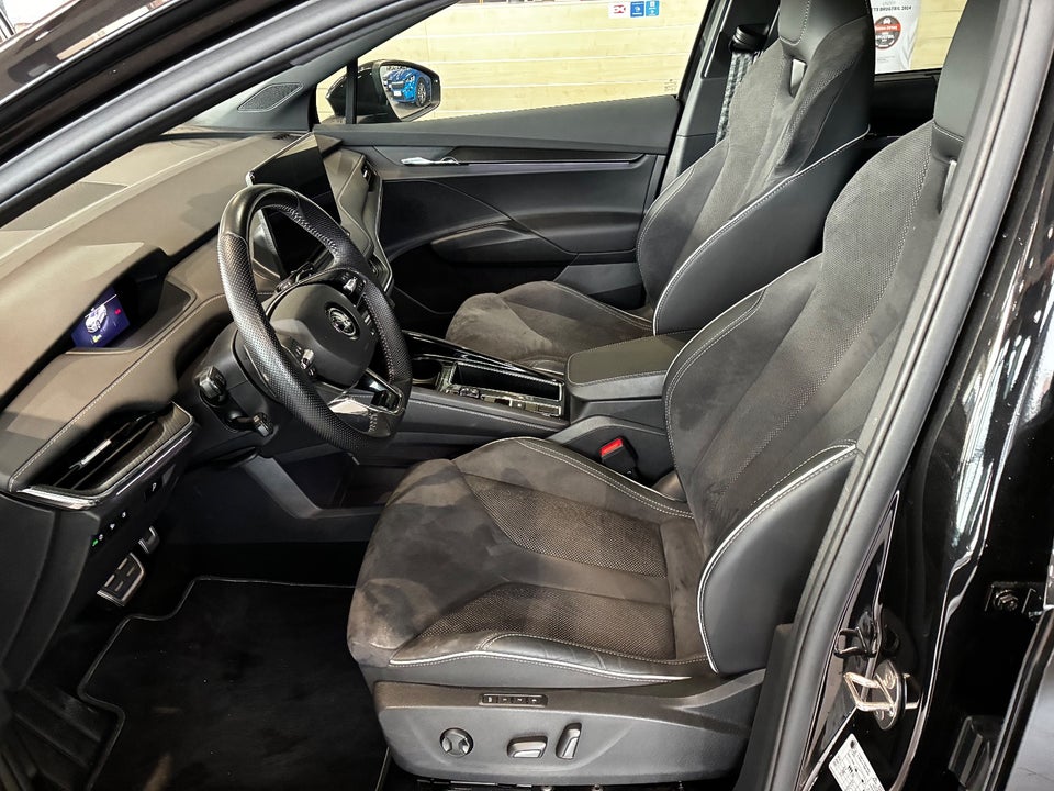 Skoda Enyaq 80 iV Sportline Coupé 5d