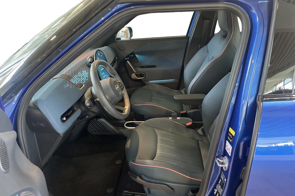 MINI Cooper E Favoured Trim M 3d