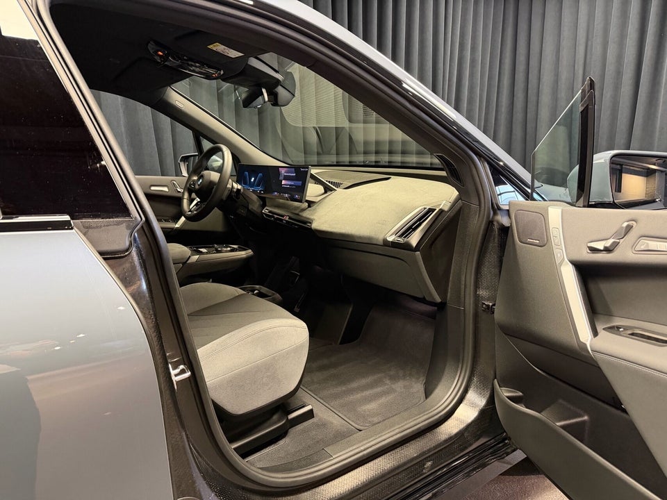 BMW iX xDrive60 M-Sport 5d