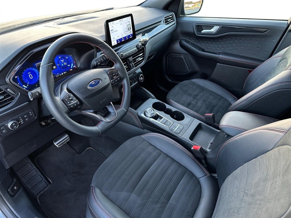 Ford Kuga 2,5 PHEV ST-Line X CVT 5d