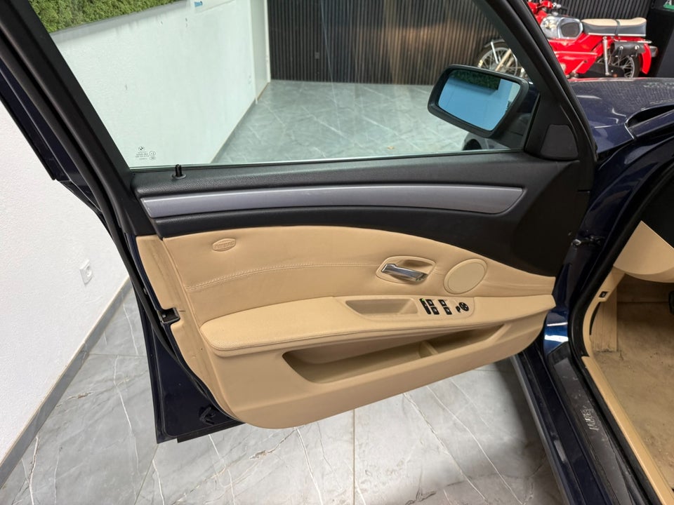 BMW 523i 2,5 Steptr. 4d