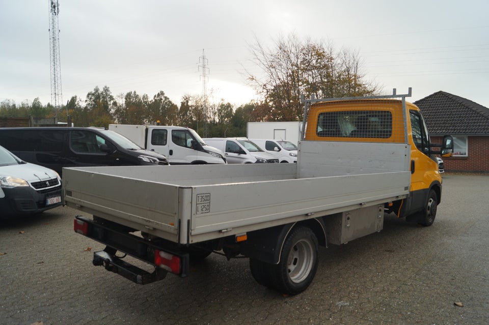 Iveco Daily 2,3 35C16 4100mm Lad 2d