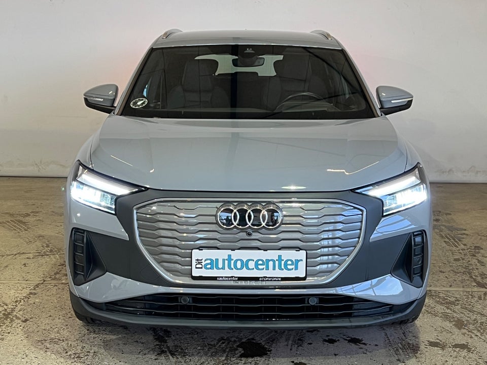 Audi Q4 e-tron 40 S-line 5d