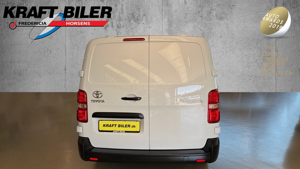 Toyota ProAce 2,0 D 144 Long Comfort Master 5d