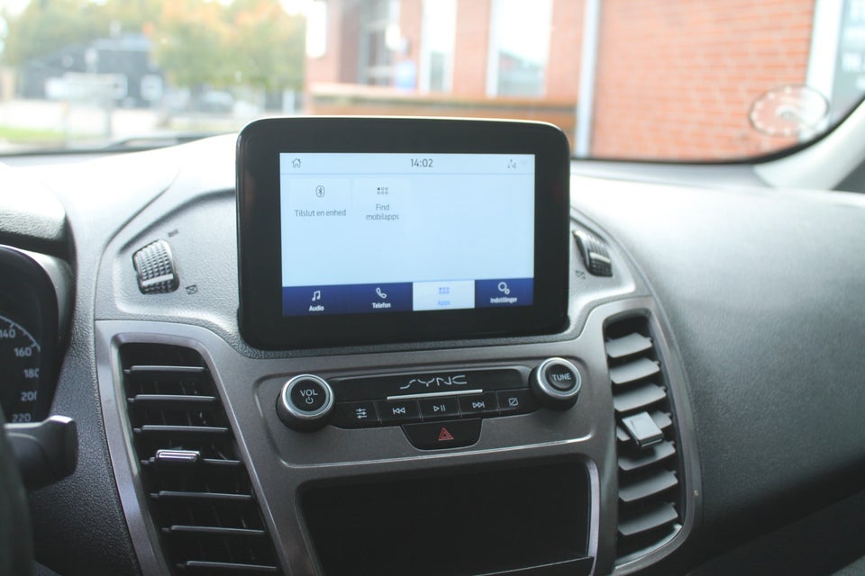 Ford Transit Connect 1,5 EcoBlue Active aut. kort