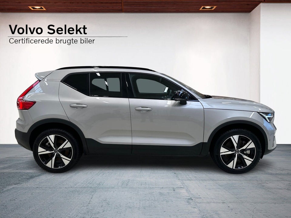 Volvo EX40 Extended Range Plus 5d