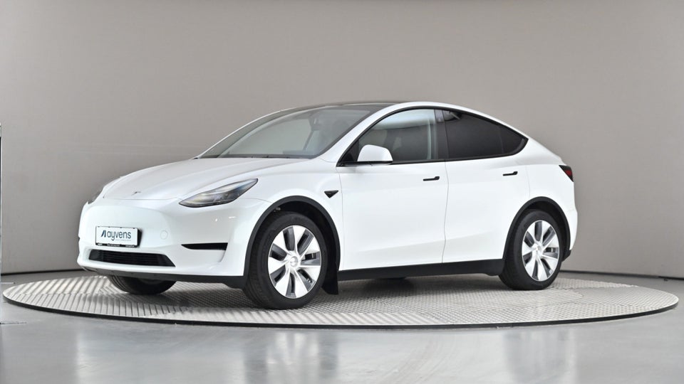 Tesla Model Y RWD 5d