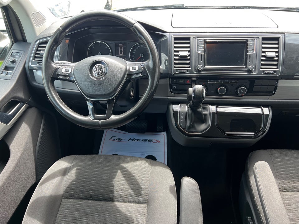 VW Multivan 2,0 TDi 150 Comfortline DSG kort
