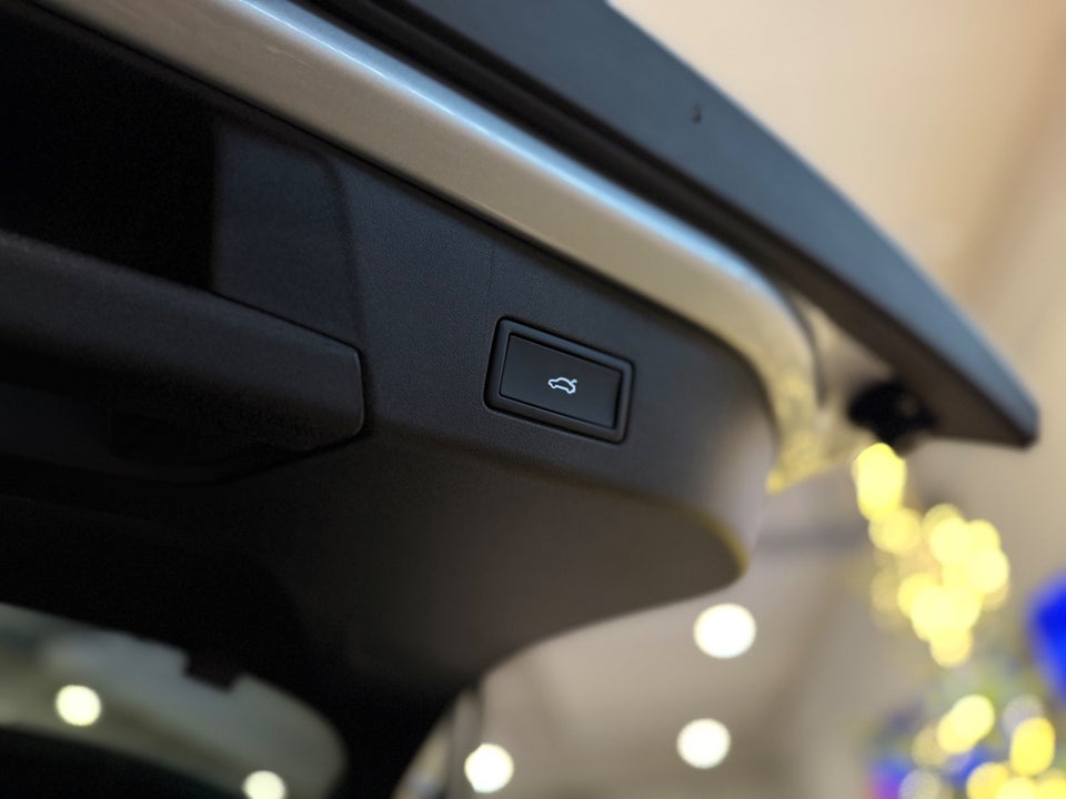 VW ID.4 77 Pro Style+ 5d