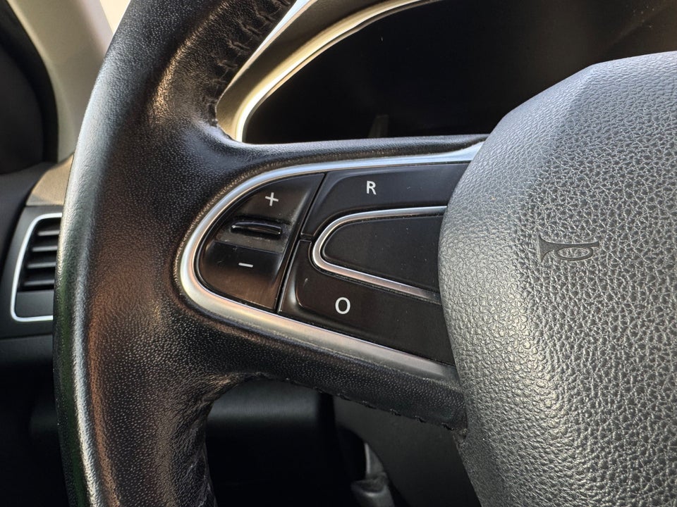 Renault Megane IV 1,5 dCi 110 Zen Sport Tourer 5d