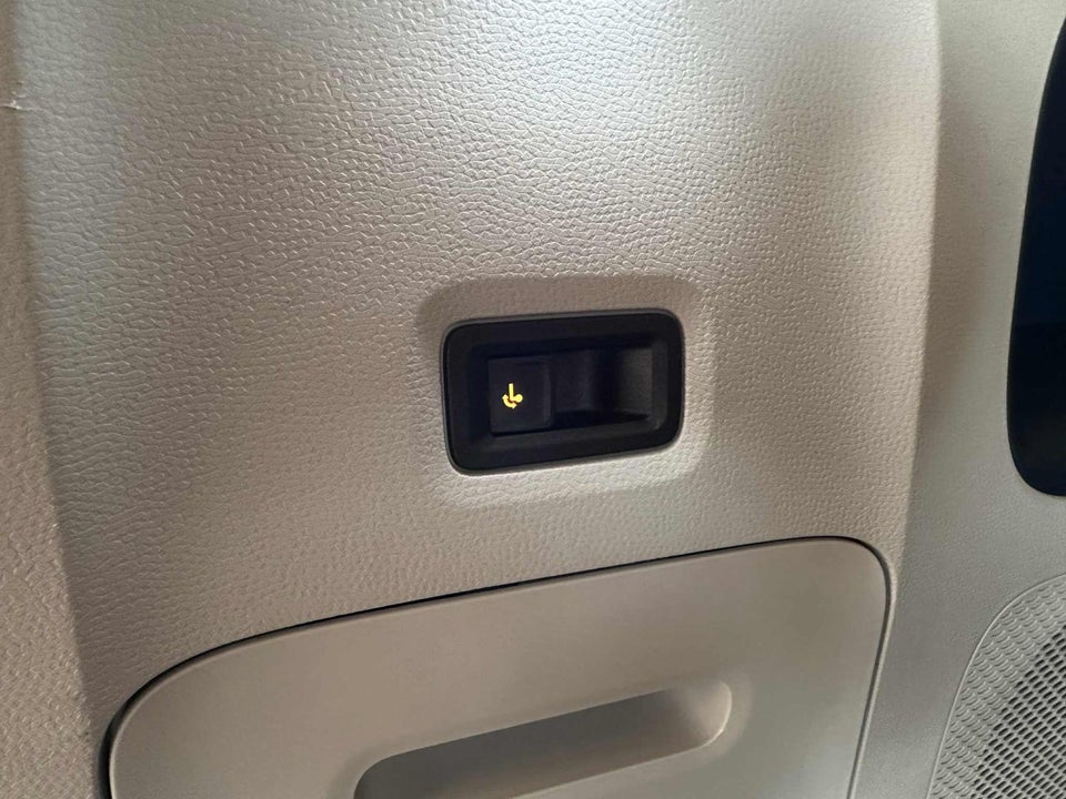 VW ID.Buzz 77 Pro SWB 5d