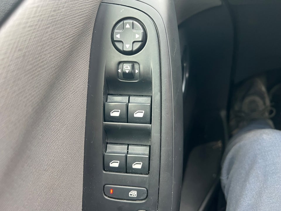 Citroën Grand C4 Picasso 1,6 BlueHDi 120 Intensive EAT6 7prs 5d