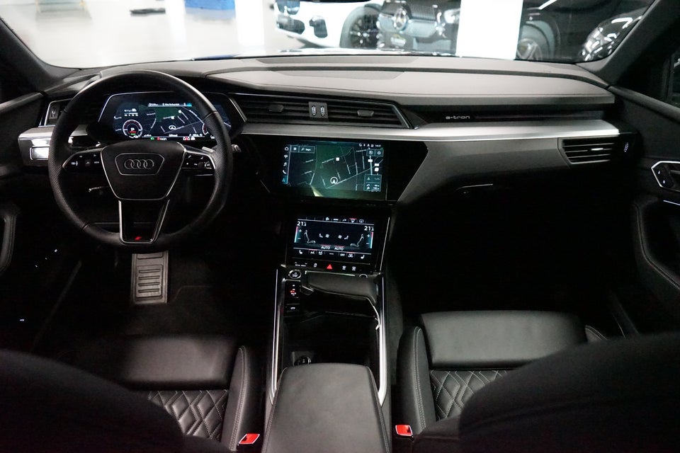 Audi e-tron 55 S-line quattro 5d