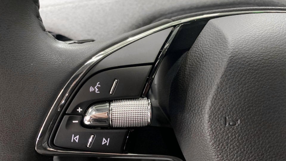 Skoda Enyaq 50 iV 5d