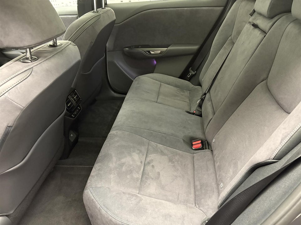 Lexus RZ300e Luxury 5d