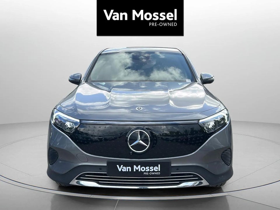 Mercedes EQB300 Progressive 4Matic 5d