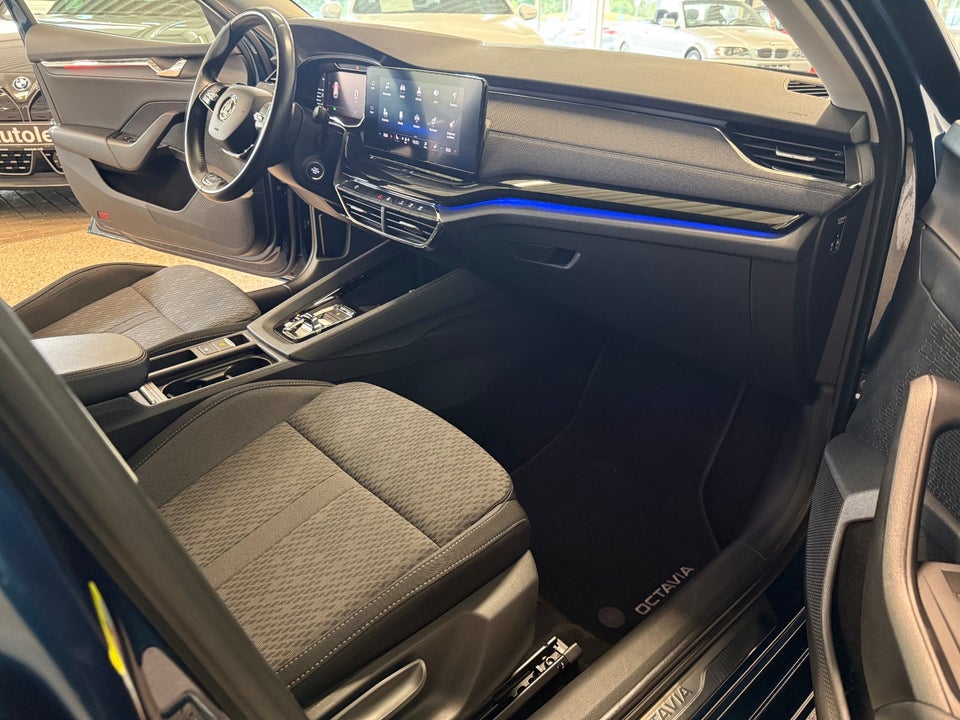 Skoda Octavia 2,0 TDi 150 Style Combi DSG 5d