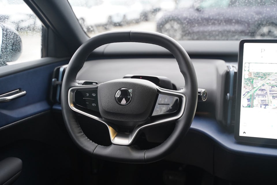 Volvo EX30 Twin Performance Ultra 5d