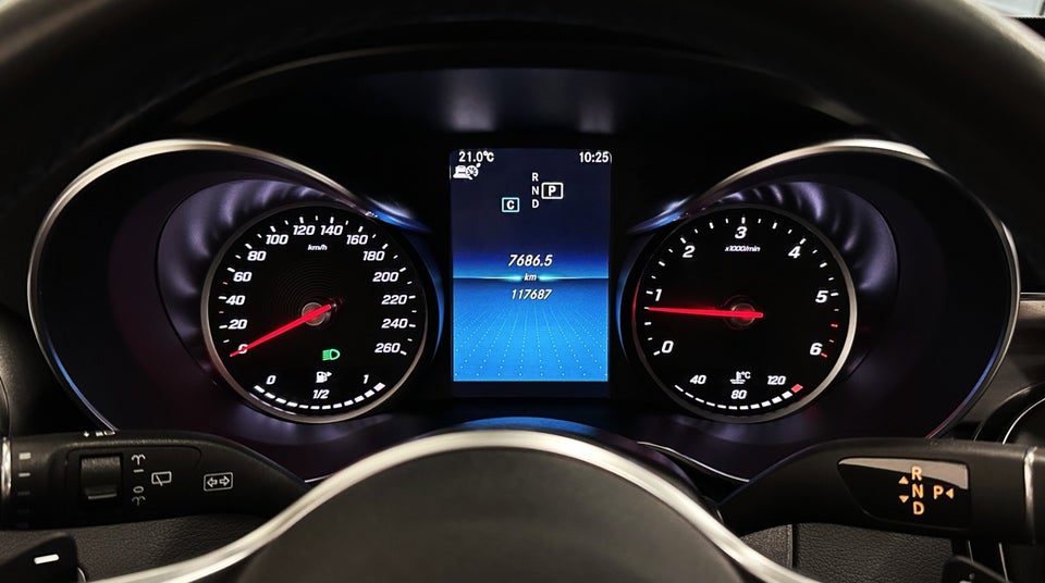 Mercedes C220 d 2,0 Avantgarde stc. aut. 5d