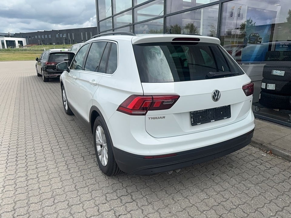VW Tiguan 2,0 TDi 150 Comfortline + DSG 5d
