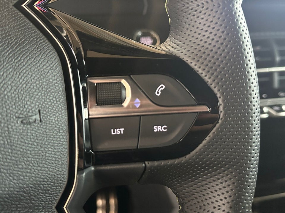 Peugeot e-2008 54 GT 5d