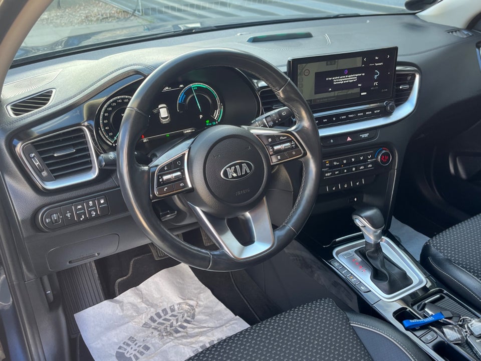 Kia XCeed 1,6 PHEV Upgrade DCT 5d