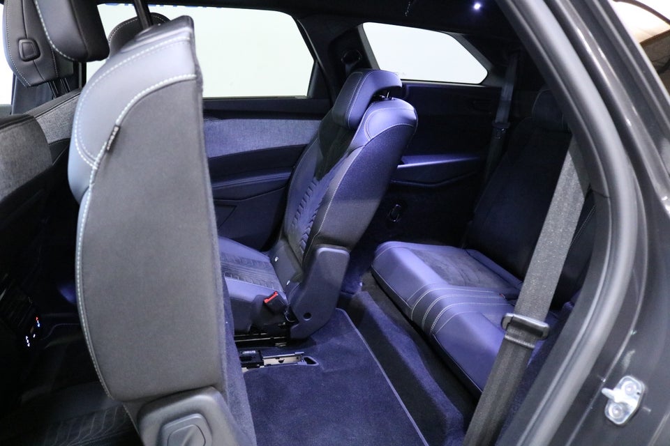 Peugeot e-5008 77 GT 7prs 5d