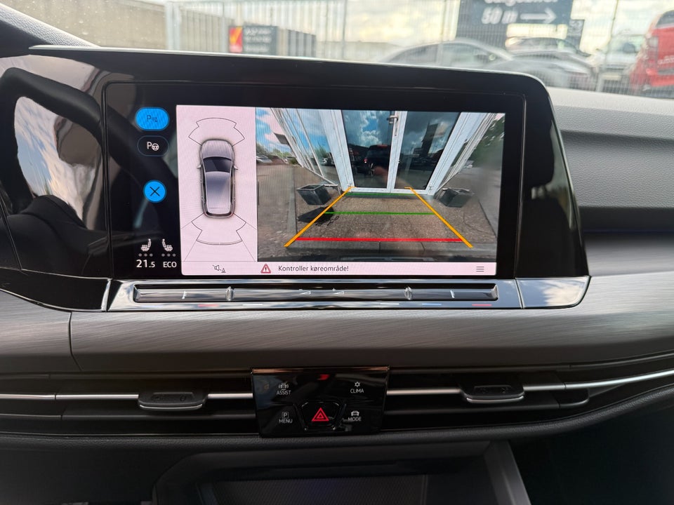 VW Golf VIII 1,4 eHybrid DSG 5d