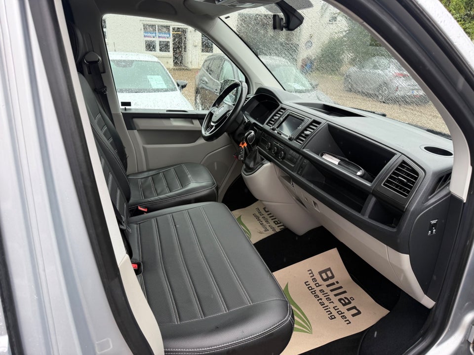 VW Transporter 2,0 TDi 150 Kassevogn DSG lang