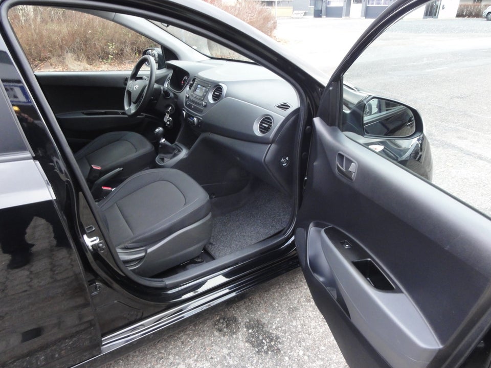 Hyundai i10 1,0 Go Clim 5d