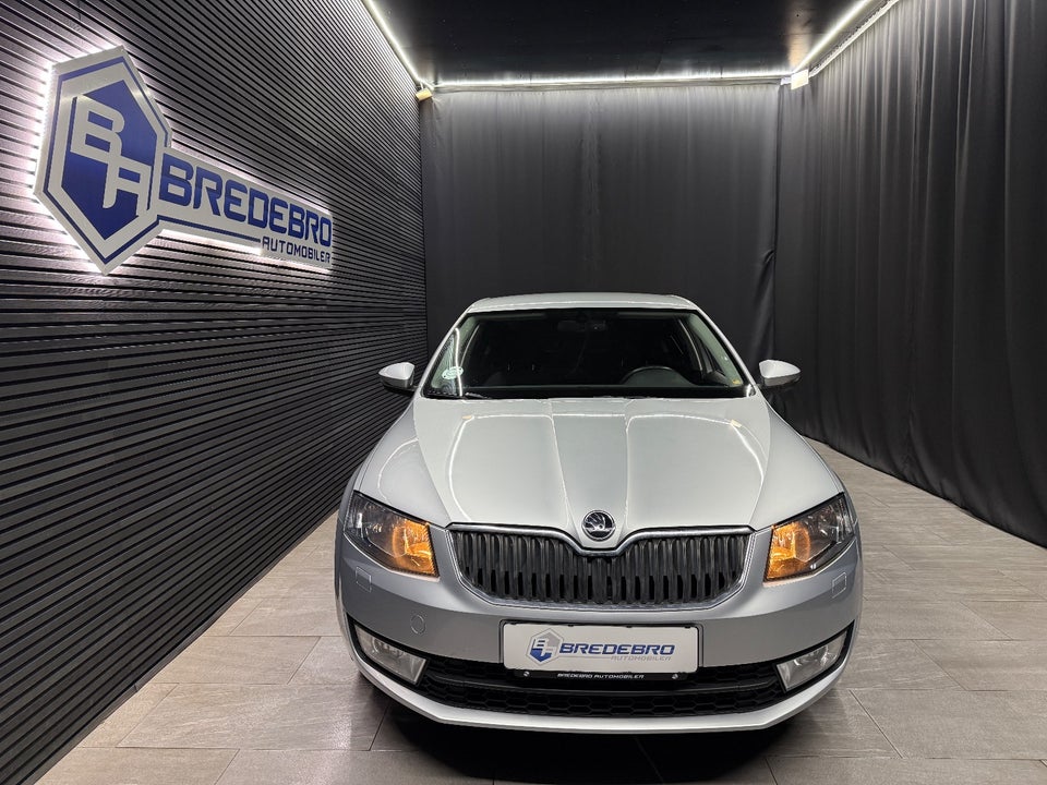 Skoda Octavia 1,2 TSi 105 Ambition 5d