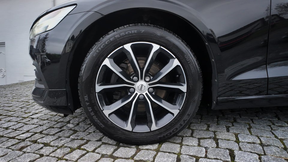 Volvo V60 2,0 D4 190 Momentum aut. 5d