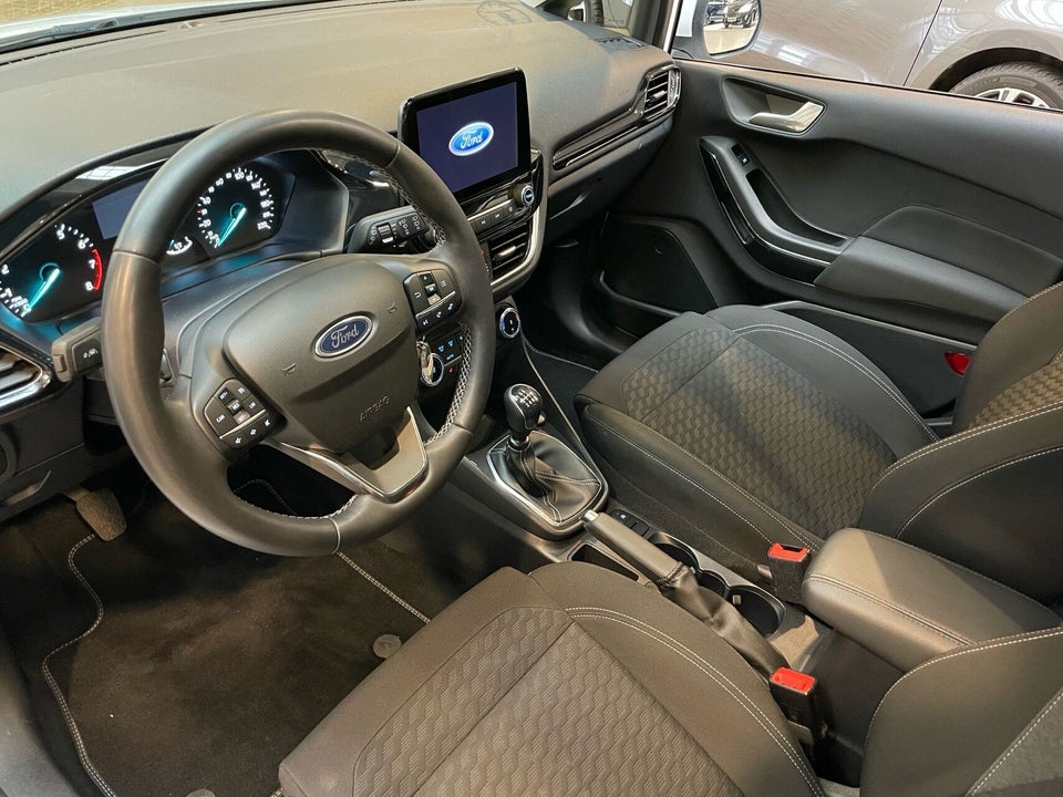 Ford Fiesta 1,0 EcoBoost mHEV Titanium 5d