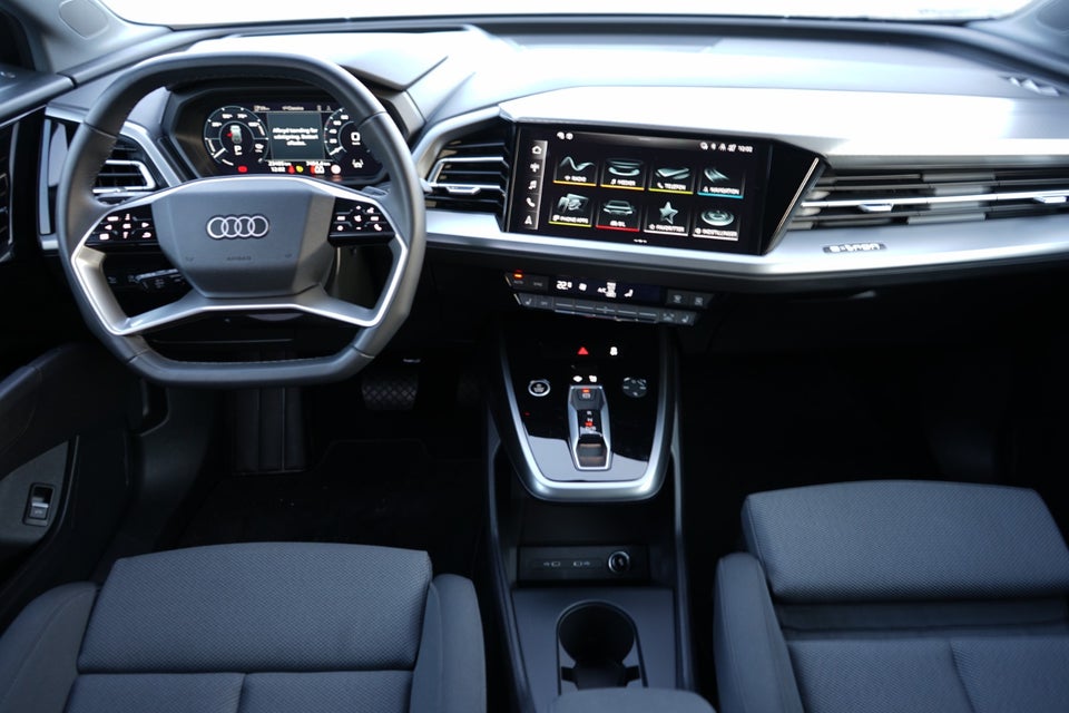 Audi Q4 e-tron 45 Advanced 5d
