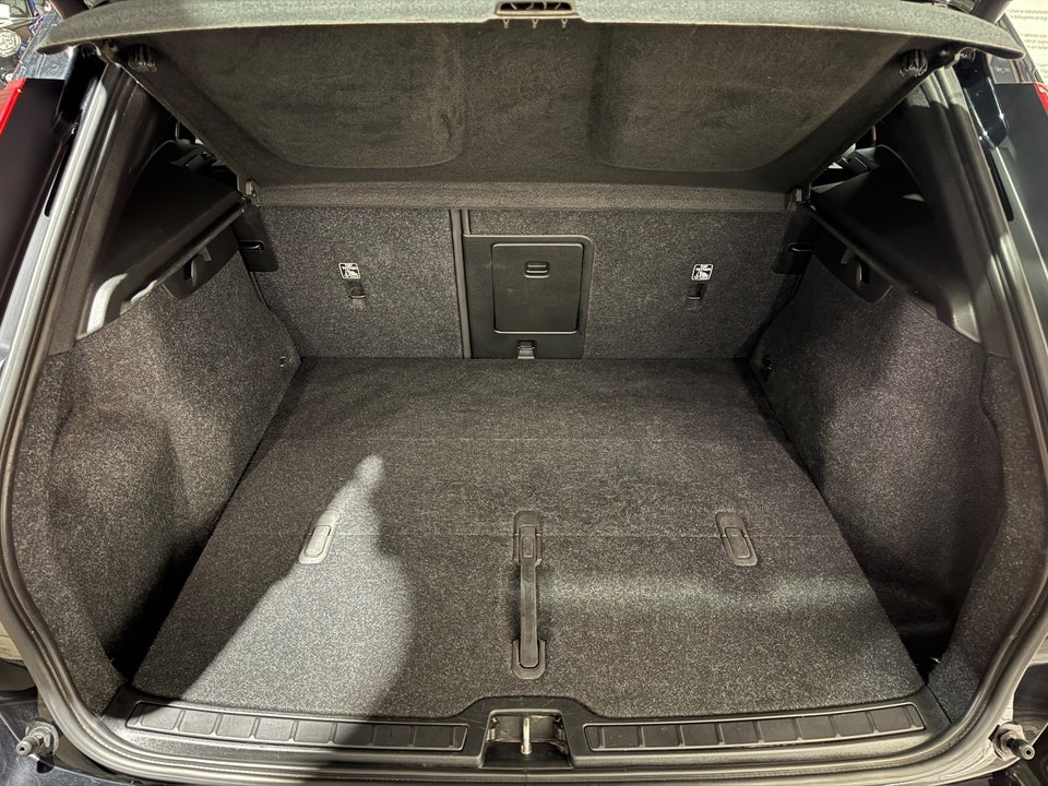 Volvo XC40 P8 ReCharge Twin Plus 5d