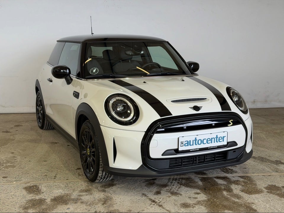 MINI Cooper SE Classic Trim 3d